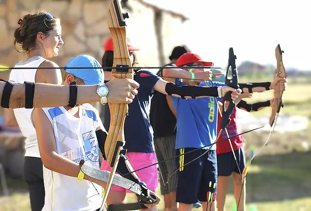 Niños disfrutando del campamento de verano en inglés en Mayspeak - Academia de Inglés en Murcia